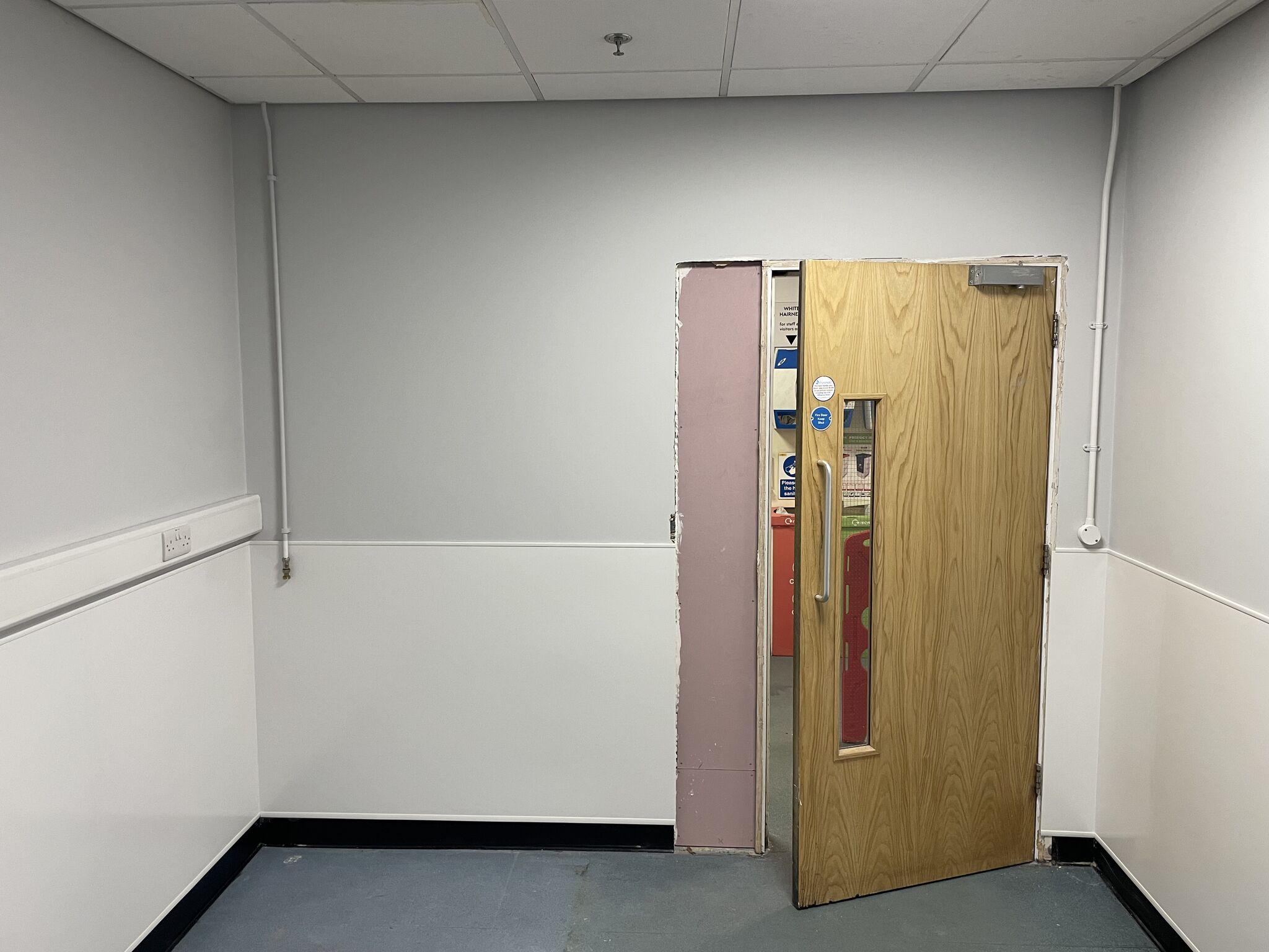 Factory Canteen & Changing Room Painting & Refurbishment